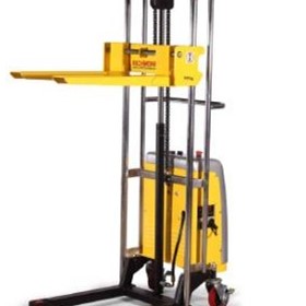 Fork Stacker | Battery Electric