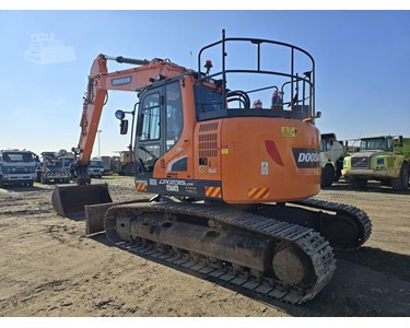 Doosan - Used Excavator | 2020 Doosan DX235LCR-5