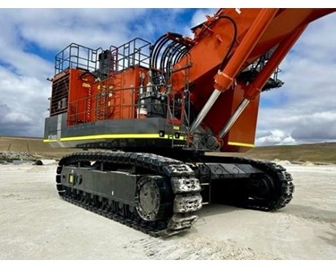 Hitachi - Used Excavator 2022 EX1900-6