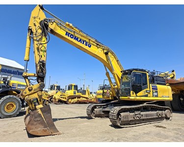 Komatsu - Used Excavator | 2023 Komatsu PC490LC-11