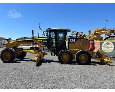 Caterpillar - Motor Graders 183 HP | 140M