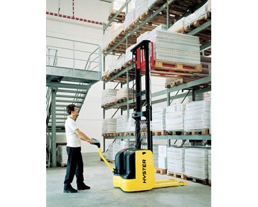 Hyster - Walkie Stackers | S1.0–1.6 Series