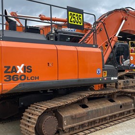 Used Excavator | 2022 Hitachi ZX360LCH-5