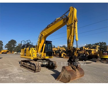 Komatsu - Used Excavator | 2021 Komatsu PC170LC-11