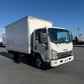 Used Pantech Truck | 2018 NPR 45/55-155 