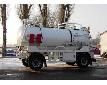Industrial Liquid Handling Trailer