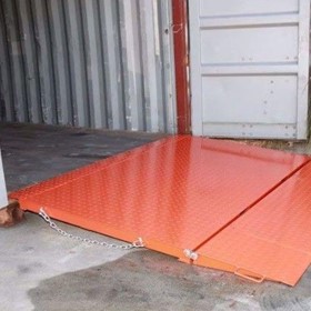 Forklift Container Ramp Folding Style 6500kg In Stock
