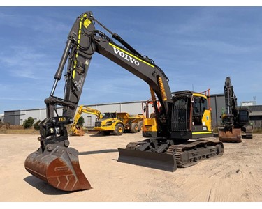 Volvo - 2024 Volvo ECR235EL hydraulic excavator