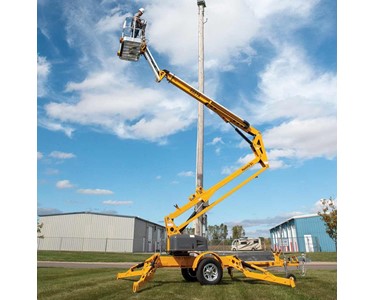 Haulotte - Trailer Mounted Boom Lift HTA13-19 P | 227 kg 