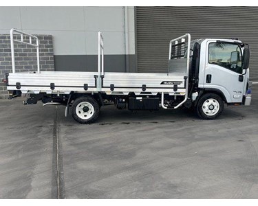 Isuzu - Tray Dropside Truck | NPR 45/65-175 DT D34 Tradepack 2025 N Seri 175HP