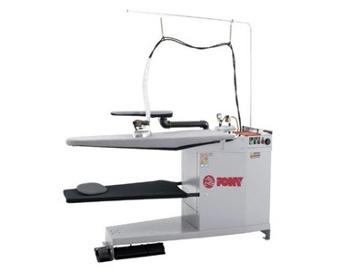 Laundry Finishing Equipment | GENUS Ironing Table