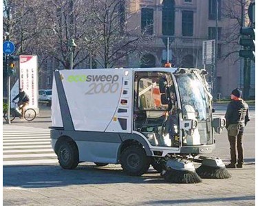 EcoSweep 2000 Electric Street Sweeper
