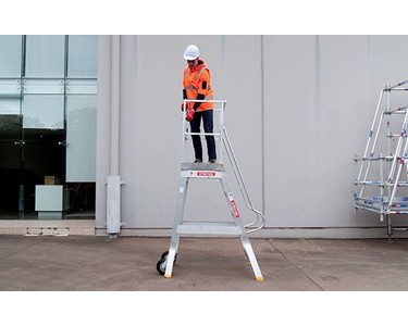 SafeSmart Access - Mobile Work Platform | SuperChariot