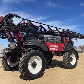 Self-Propelled Sprayer | 2021 TTT-EQ5501