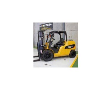 Cat - LPG Forklift | 4.0-5.5 Tonne