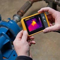Using a thermal imaging camera for water leak detection