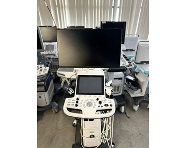 GE -  Logiq P9 Ultrasound Machine