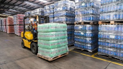 Electric vs LPG Forklifts (Australia 2026): Price Comparison, Running Costs & Indoor Warehouse Performance