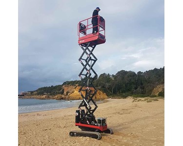 Athena - Bi-levelling Tracked Scissor Lift 850 | 7.9 m 
