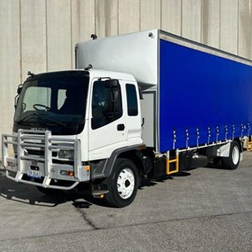 Used Curtainsider Truck | 2007 F Series FTR 900