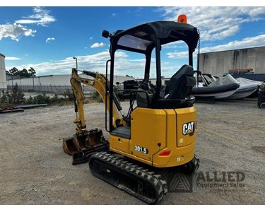 Caterpillar - Used Mini Excavator | 2022 Caterpillar 301.5