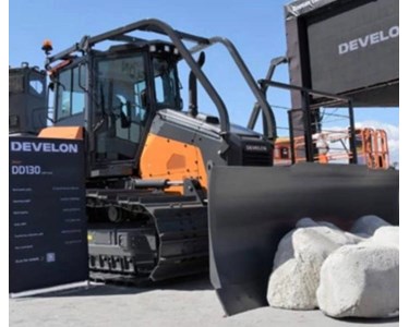 Develon - DD130 Tracked Dozer