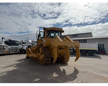 Caterpillar - Used Dozer D8T | 2012