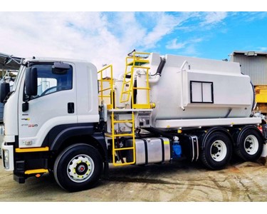 Blade Liquid Tanker