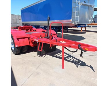8.1 Metre Tri Axle Air Bag Dolly Trailer