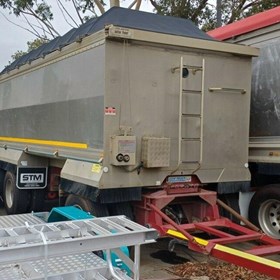 Used Dog Trailer | SUPERDOG Tray 