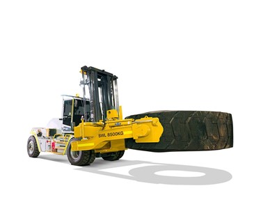 Konecranes - Electric Tyre Handler | 8.5-10.5 Tonne