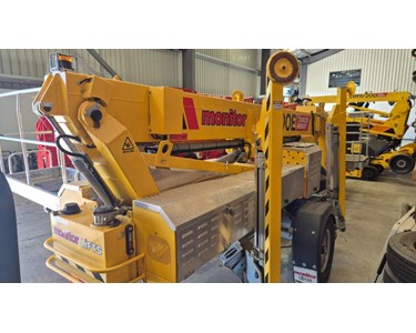 Omme - 2100E - 21m Trailer Mounted Lift