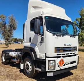 Used Prime Mover | 2010 ISUZU GXD 