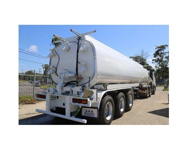 AAA - 32000L Spray Water Tank