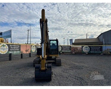 Caterpillar - Tracked Excavators 74.3 HP | 310