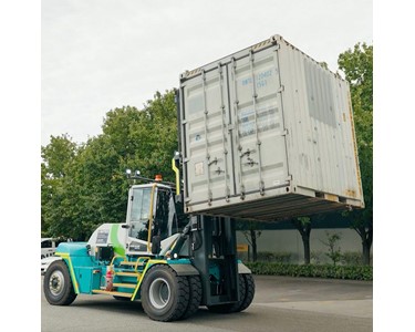 Konecranes - Electric Forklift | 10-25 Tonne