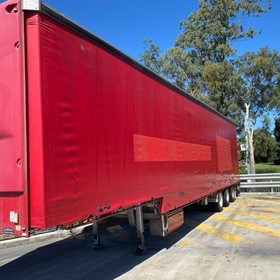Used Curtain Sider Trailer | 2016 24P