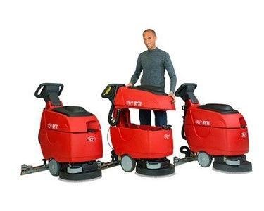 Walk Behind Floor Scrubber 1,380m²/hour | RCM BYTE 471 