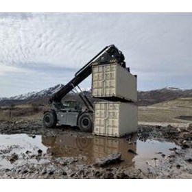 Rough Terrain Container Reach Stacker
