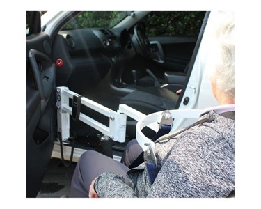 Mobility Plus - Car Access Lifter | IBIS
