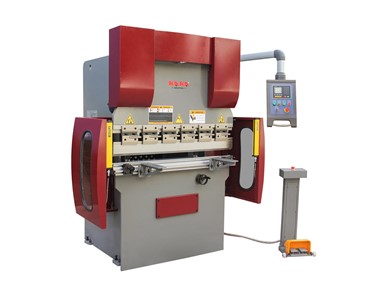 Hydraulic NC Press Brake WC67Y-30/1300A