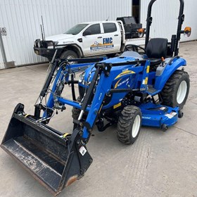 Used Compact Tractor | 2019 Boomer 25 FMC-EQ5239