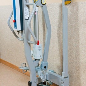 Foldable Mobile Patient Lifting Hoist 