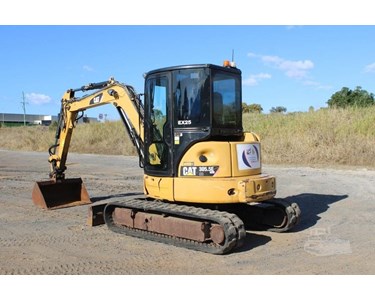 Caterpillar - Used Mini Excavator | 2014 Caterpillar 305.5E