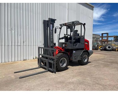 Summit - Summit ATFL20 2 Tonne 4WD Rough Terrain Forklift