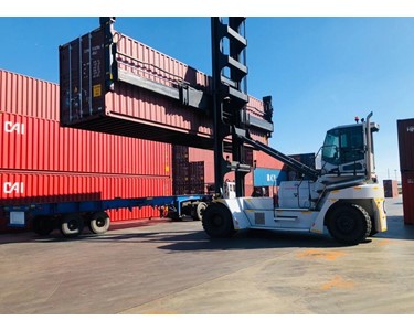 Konecranes - Liftace Empty Container Handler
