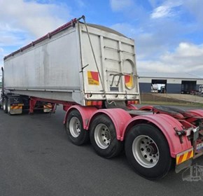 Used End Tipper Trailer | 2010 BYFORD 9.1 m Tri Axle 