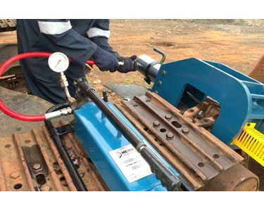 HEMS -  Pin Pusher for Small Tracks: HEPP 30T & 50T