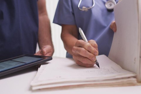 Are patient charts another way to improve your working space?