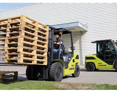 CLARK - Diesel Forklift 4.0 to 5.5 tonne S-Series